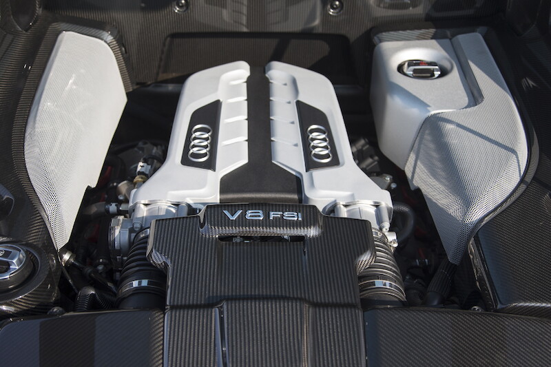 Audi R8 Coupé V8