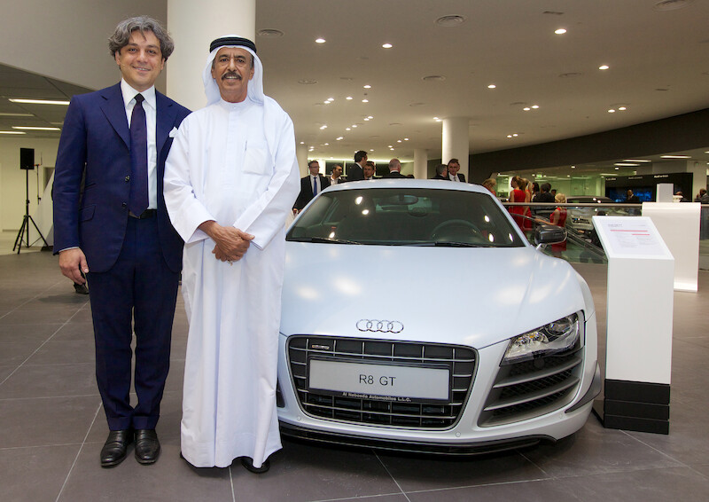W Dubaju otwarto największy na świecie salon Audi