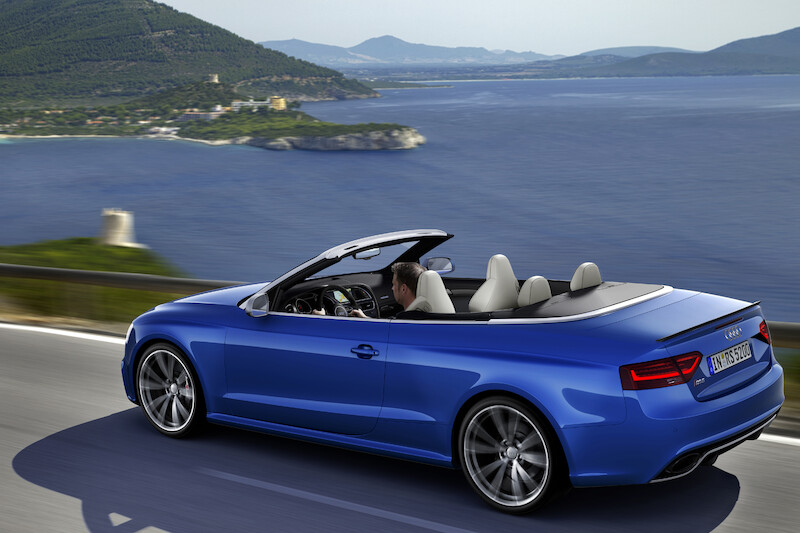 Audi RS 5 Cabriolet można już zamawiać w polskich salonach sprzedaży