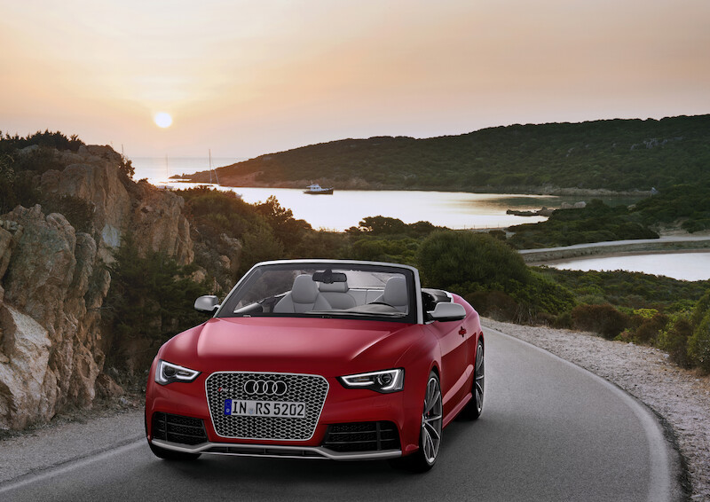 Audi RS 5 Cabriolet można już zamawiać w polskich salonach sprzedaży
