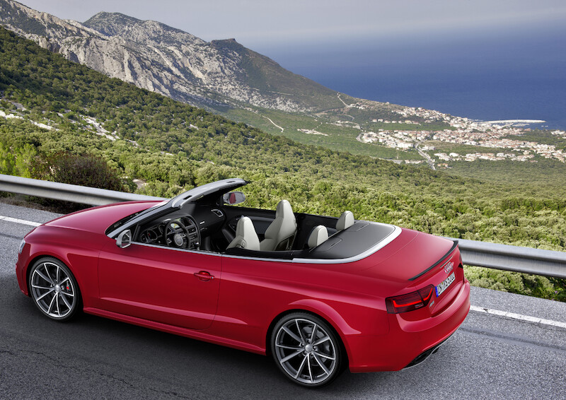 Audi RS 5 Cabriolet można już zamawiać w polskich salonach sprzedaży