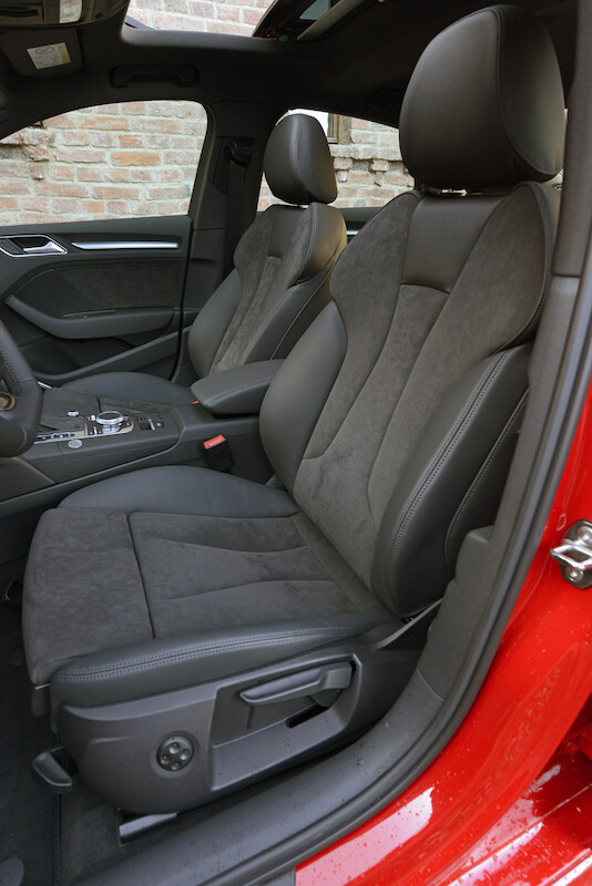 Dynamiczny czterodrzwiowy kompakt - Audi A3 Limousine i S3 Limousine