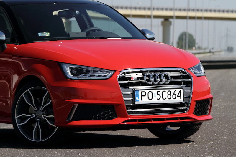 Audi rozpoczyna sprzedaż modeli  S1 i S1 Sportback