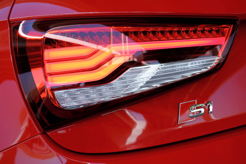 Audi rozpoczyna sprzedaż modeli  S1 i S1 Sportback