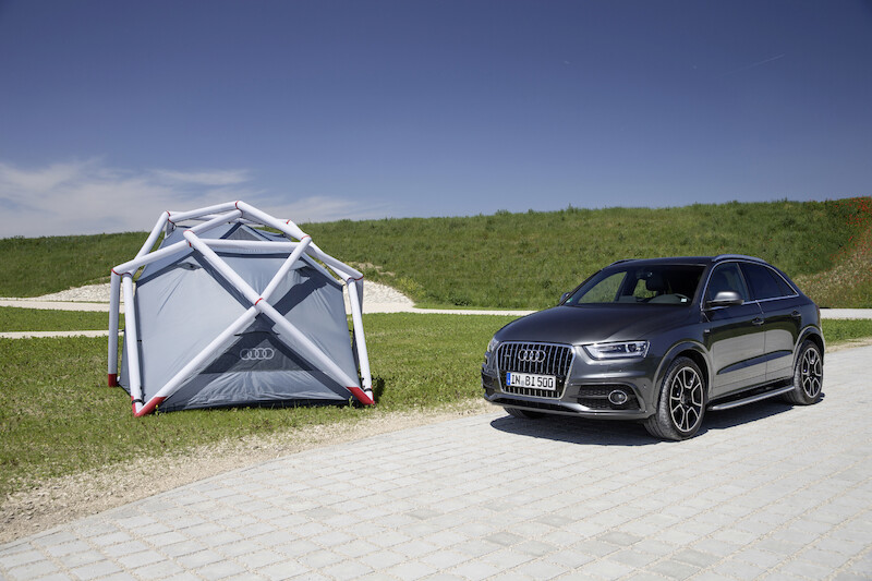 Audi Q3 z kampingowym namiotem na Wörthersee Tour 2014
