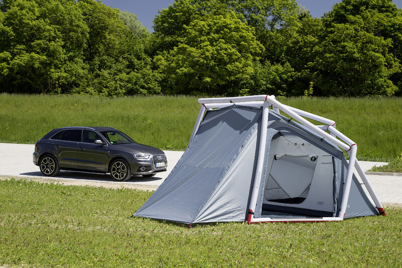 Audi Q3 z kampingowym namiotem na Wörthersee Tour 2014