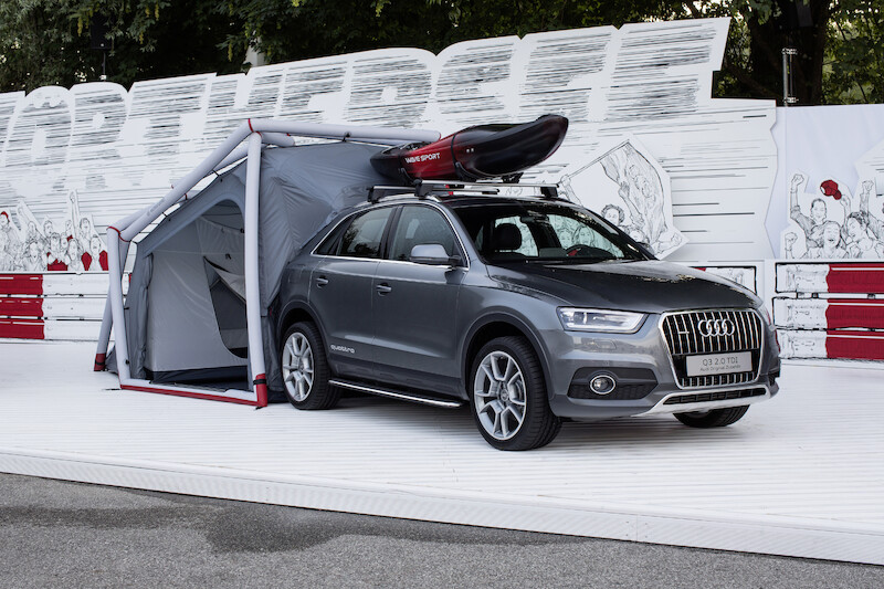 Audi Q3 z kampingowym namiotem na Wörthersee Tour 2014