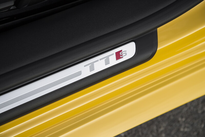 Audi TTS  Coupé - galeria 1