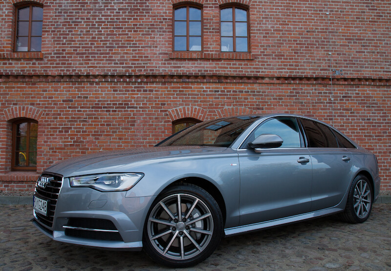 Audi A6 Limousine - Polska