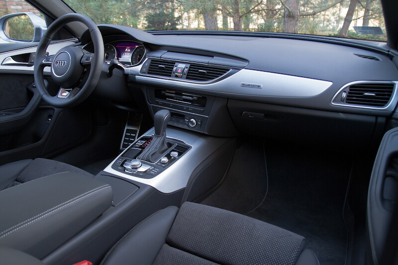 Audi A6 Limousine - Polska