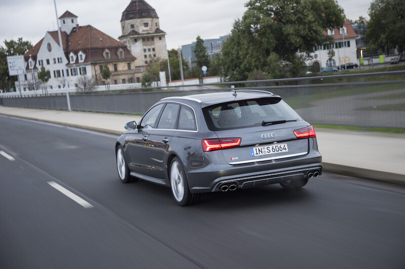 Audi S6 Avant