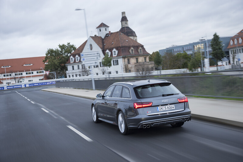 Audi S6 Avant
