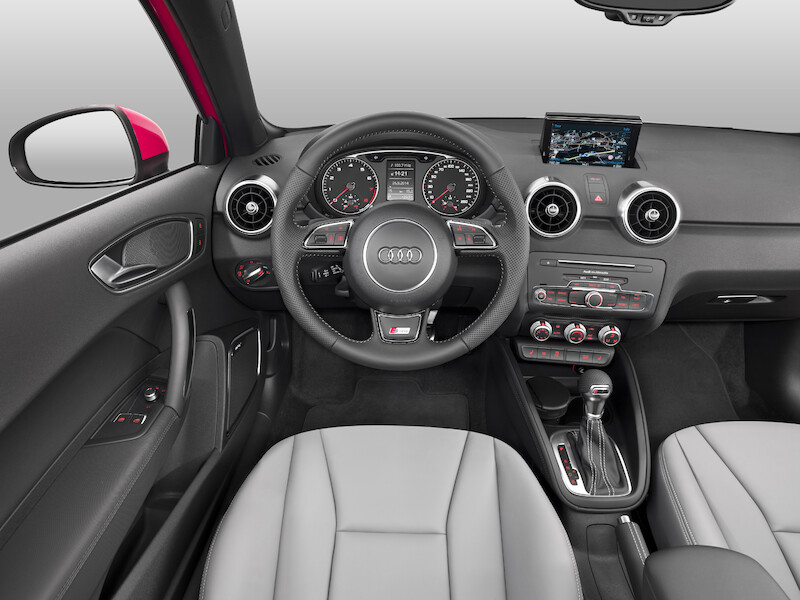 Sportowe i efektywne - atrakcyjnie odświeżone nowe Audi A1 i Audi A1 Sportback
