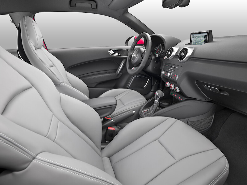 Sportowe i efektywne - atrakcyjnie odświeżone nowe Audi A1 i Audi A1 Sportback
