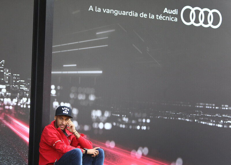 Gwiazdy Barçy podjęły wyzwanie Audi e-tron