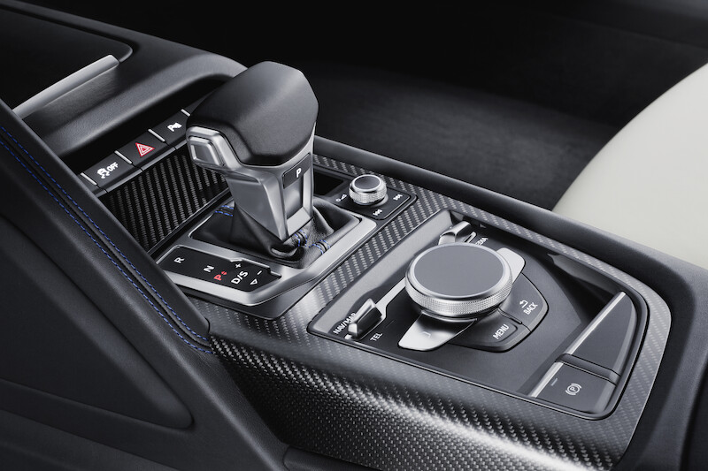 Audi R8 V10