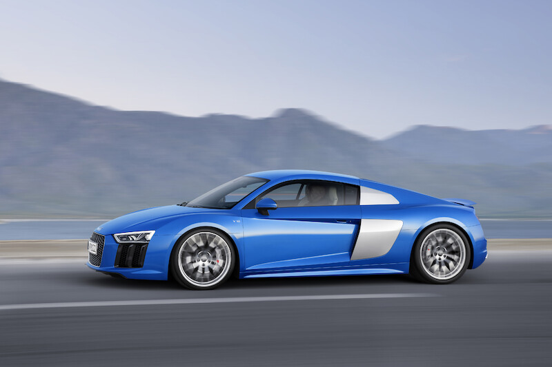 Audi R8 V10