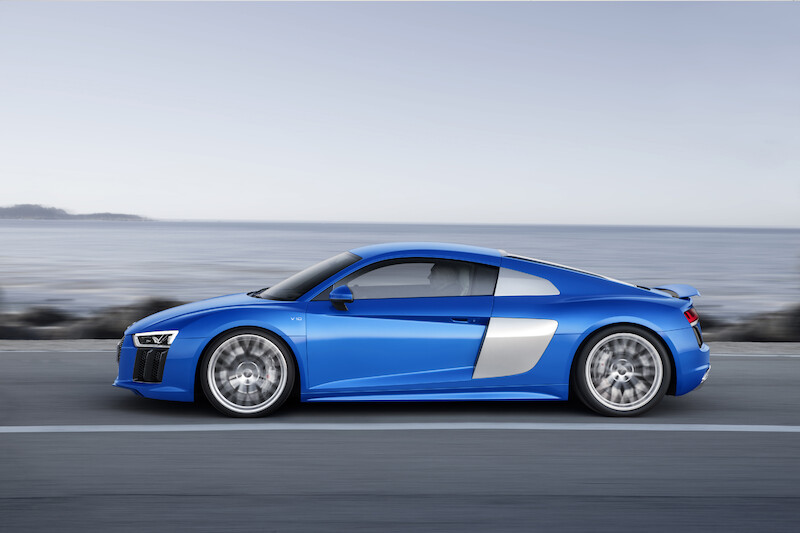 Audi R8 V10