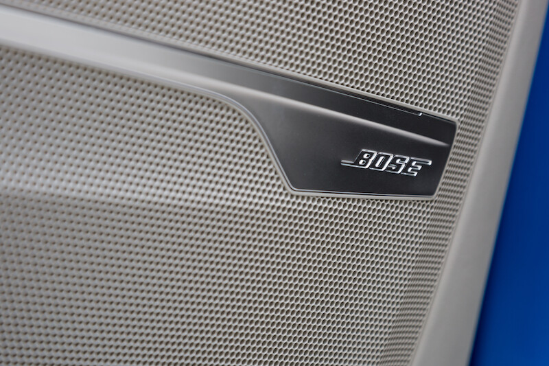 Audi Q7 - niebieski