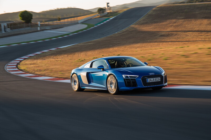 Audi R8 V10 - niebieski Ara