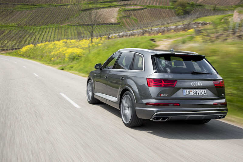 Audi SQ7 - szary Daytona