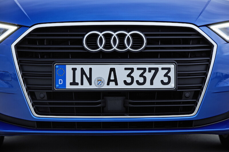 Audi A3 Sportback - niebieski Ara