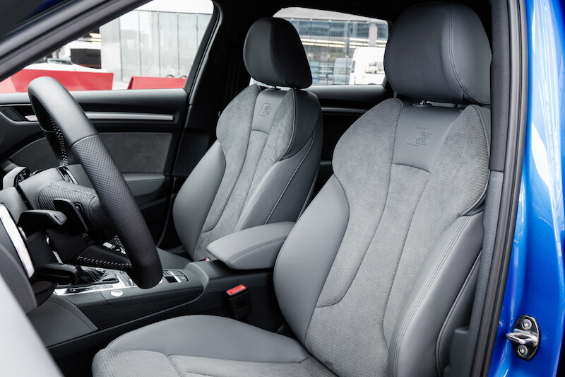 Audi A3 Sportback - niebieski Ara