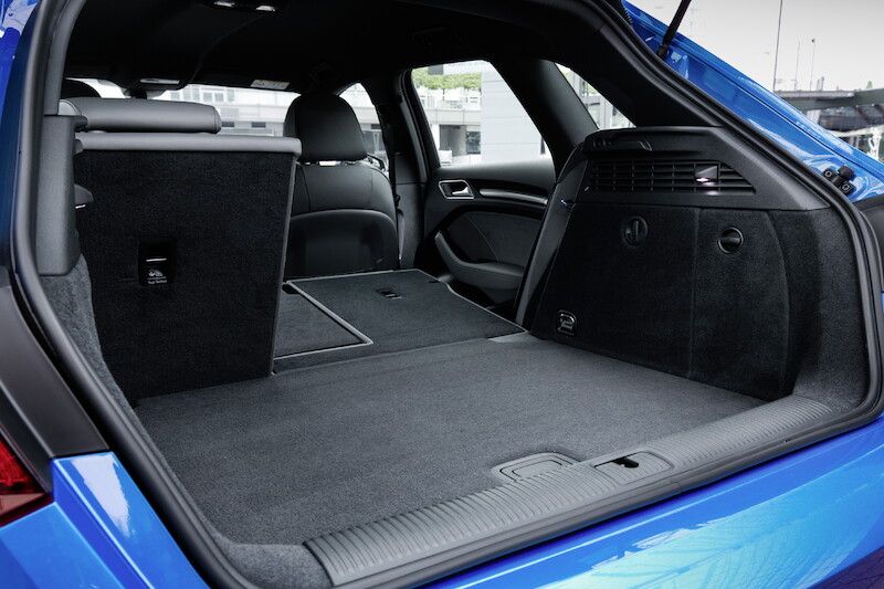 Audi A3 Sportback - niebieski Ara