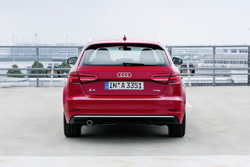 Audi A3 Sportback - czerwony Tango