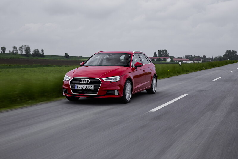 Audi A3 Sportback - czerwony Tango