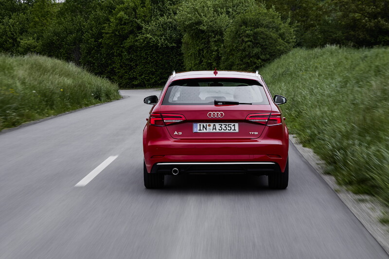 Audi A3 Sportback - czerwony Tango