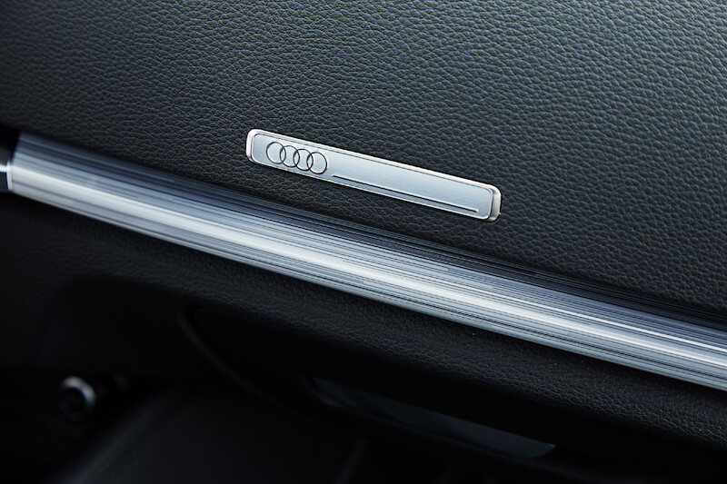Audi A3 Sportback - czerwony Tango