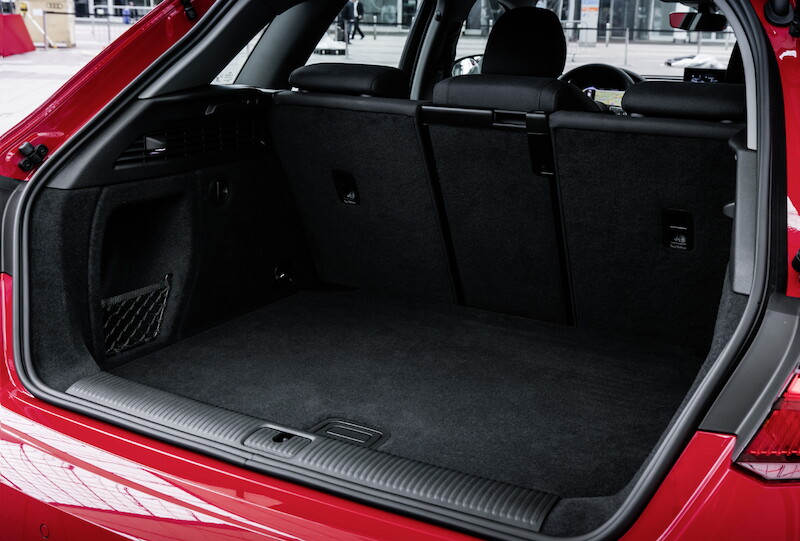 Audi A3 Sportback - czerwony Tango