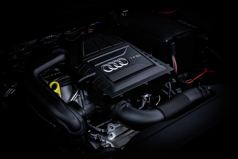 Audi A3 Sportback - czerwony Tango