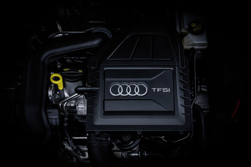 Audi A3 Sportback - czerwony Tango