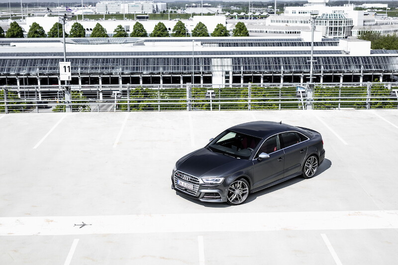 Audi S3 Limousine - szary Daytona
