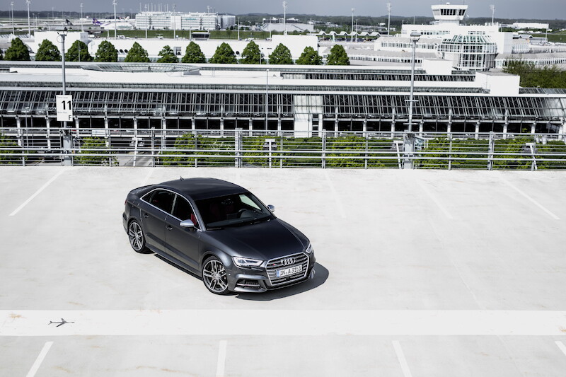 Audi S3 Limousine - szary Daytona