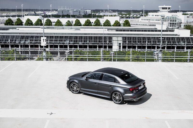 Audi S3 Limousine - szary Daytona