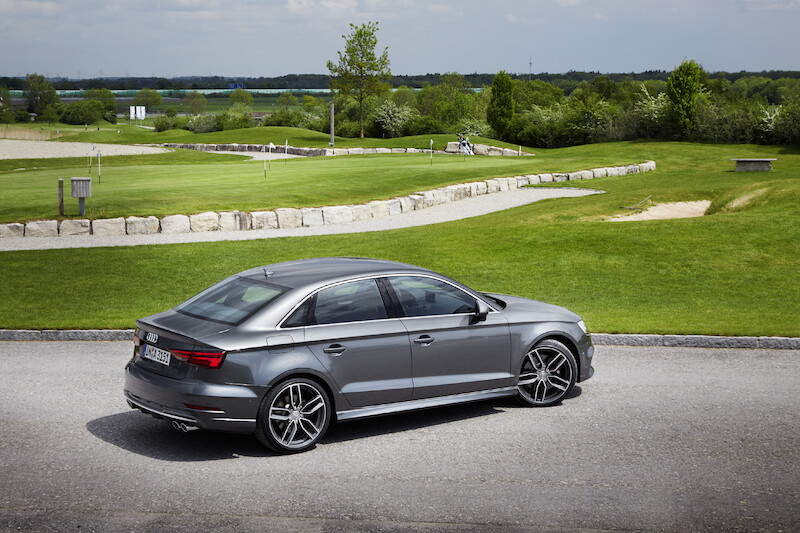 Audi S3 Limousine - szary Daytona