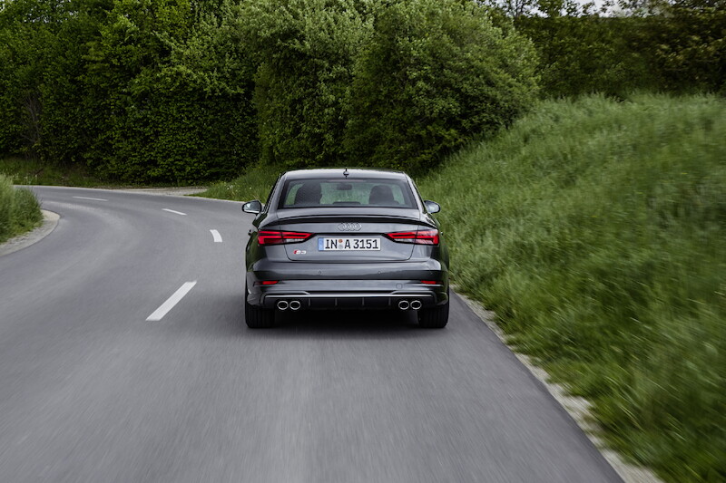 Audi S3 Limousine - szary Daytona