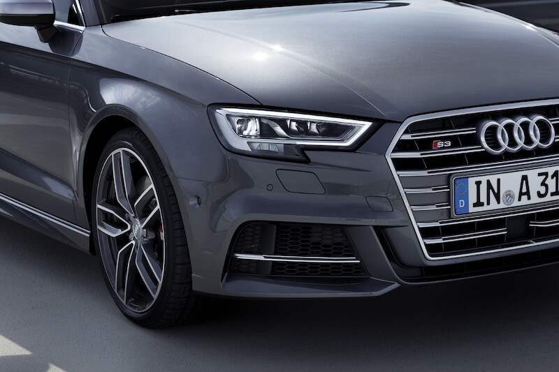 Audi S3 Limousine - szary Daytona
