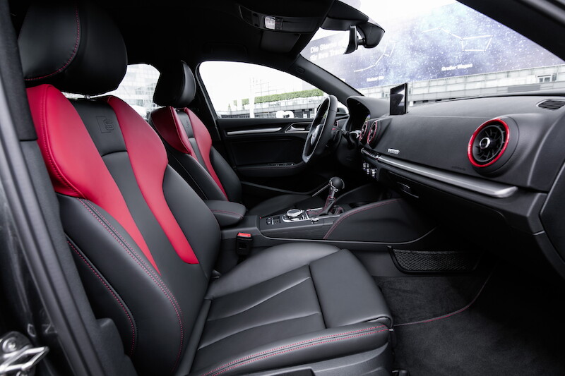 Audi S3 Limousine - szary Daytona