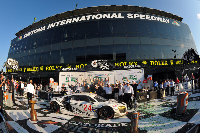 Firma Audi wyprodukowała dwusetny model R8 LMS