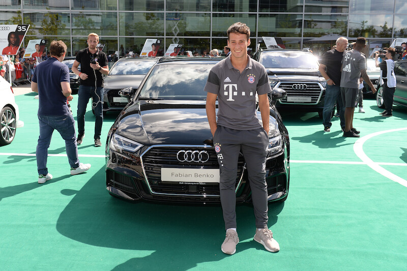 Robert Lewandowski i FC Bayern rozpoczynają nowy sezon za kierownicami Audi