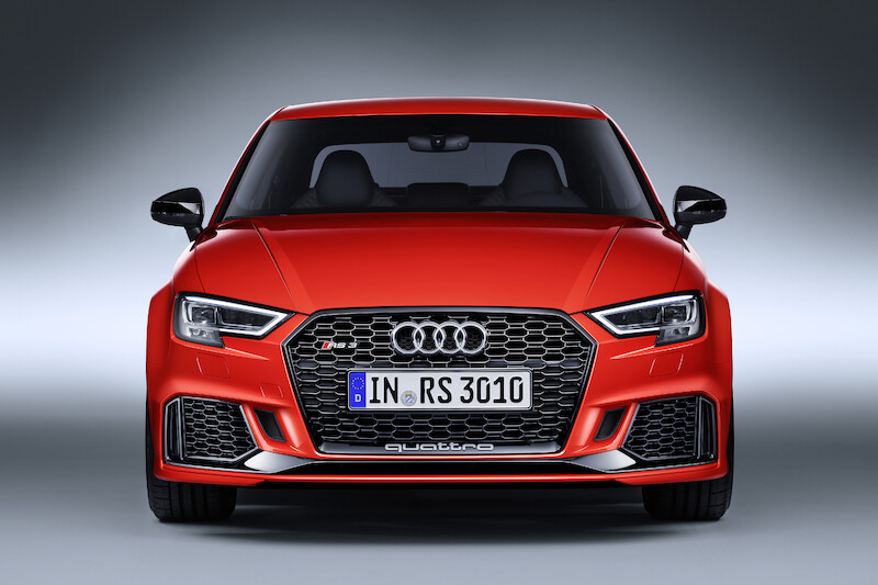 Pole position w segmencie aut kompaktowych: Audi RS 3 Limousine