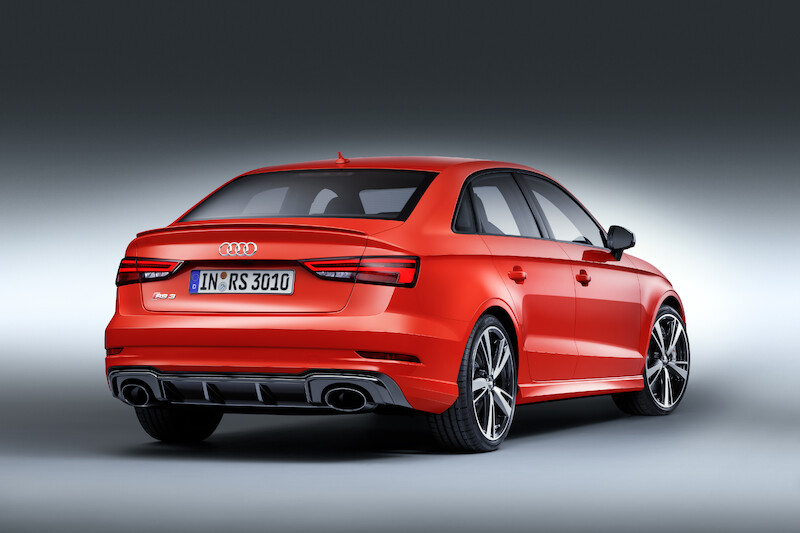 Pole position w segmencie aut kompaktowych: Audi RS 3 Limousine