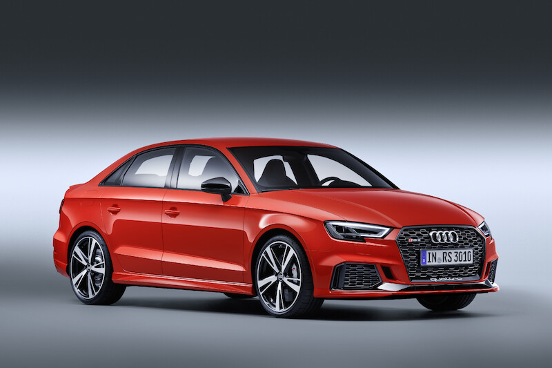 Pole position w segmencie aut kompaktowych: Audi RS 3 Limousine