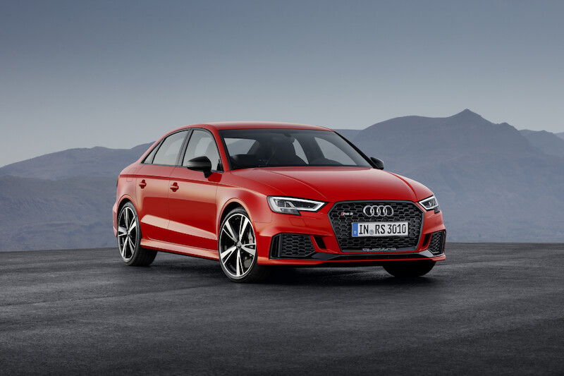 Pole position w segmencie aut kompaktowych: Audi RS 3 Limousine