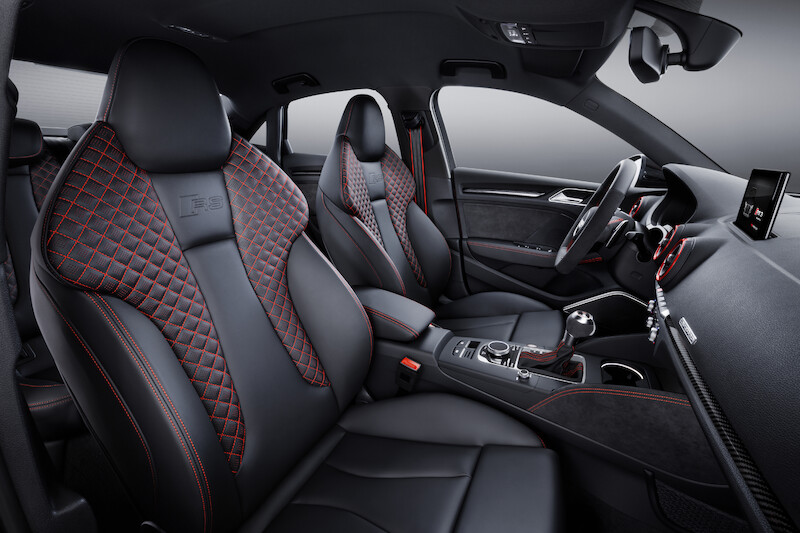Pole position w segmencie aut kompaktowych: Audi RS 3 Limousine