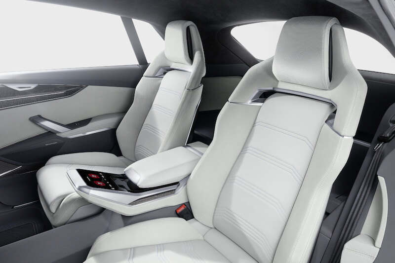 Luksusowy SUV w stylu coupé: Audi Q8 concept